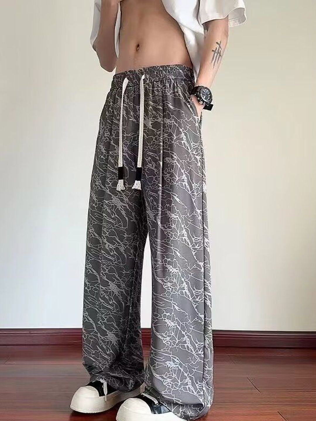 Suo Men Printed Trousers