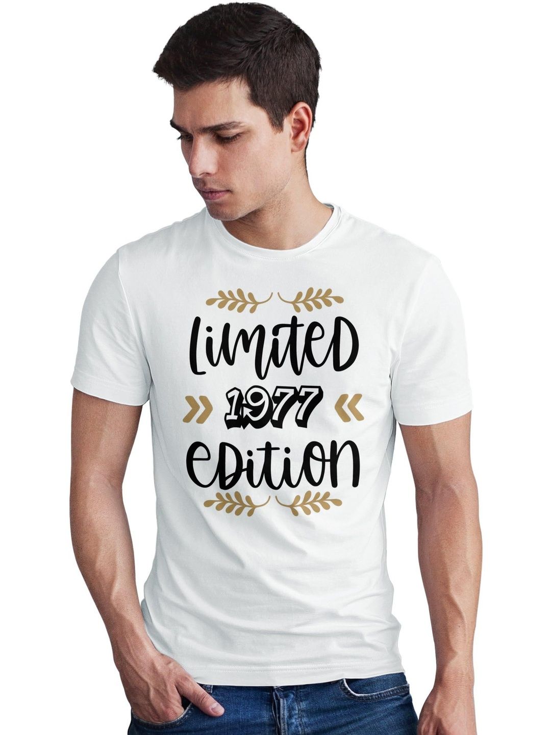 Seekbuylove Men Typography Printed Bio Finish T-shirt