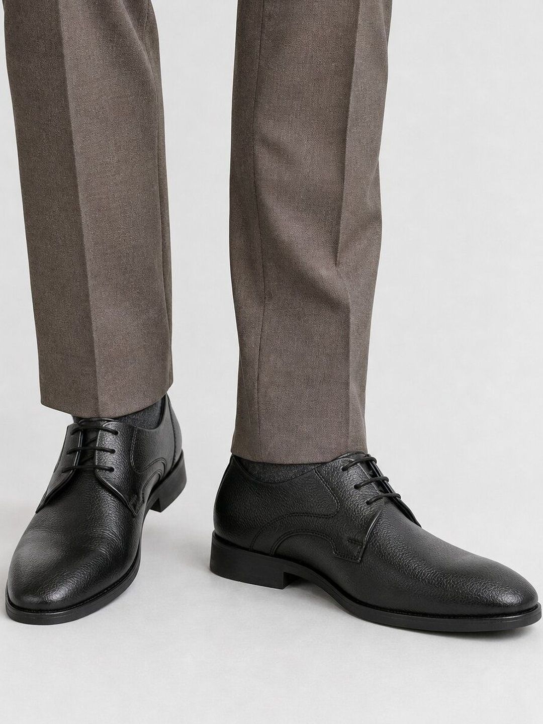 House of Pataudi Men Round Toe Lace-Ups Derbys Formal Shoes