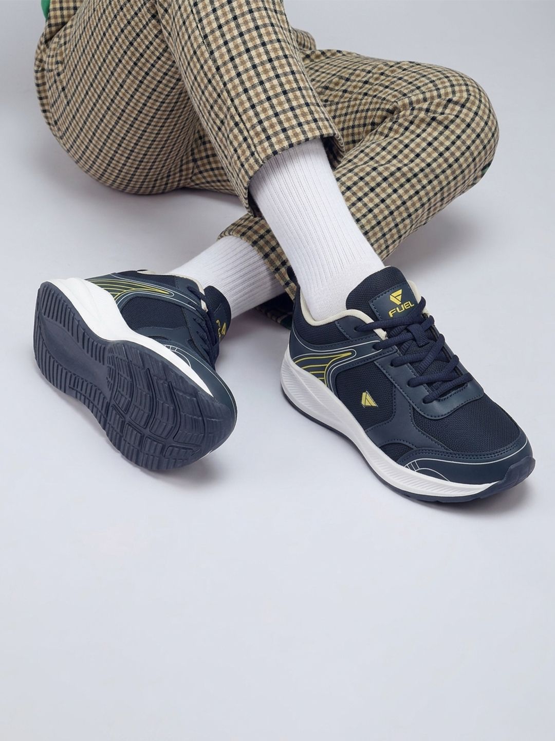 FUEL Men Mesh Running Shoes
