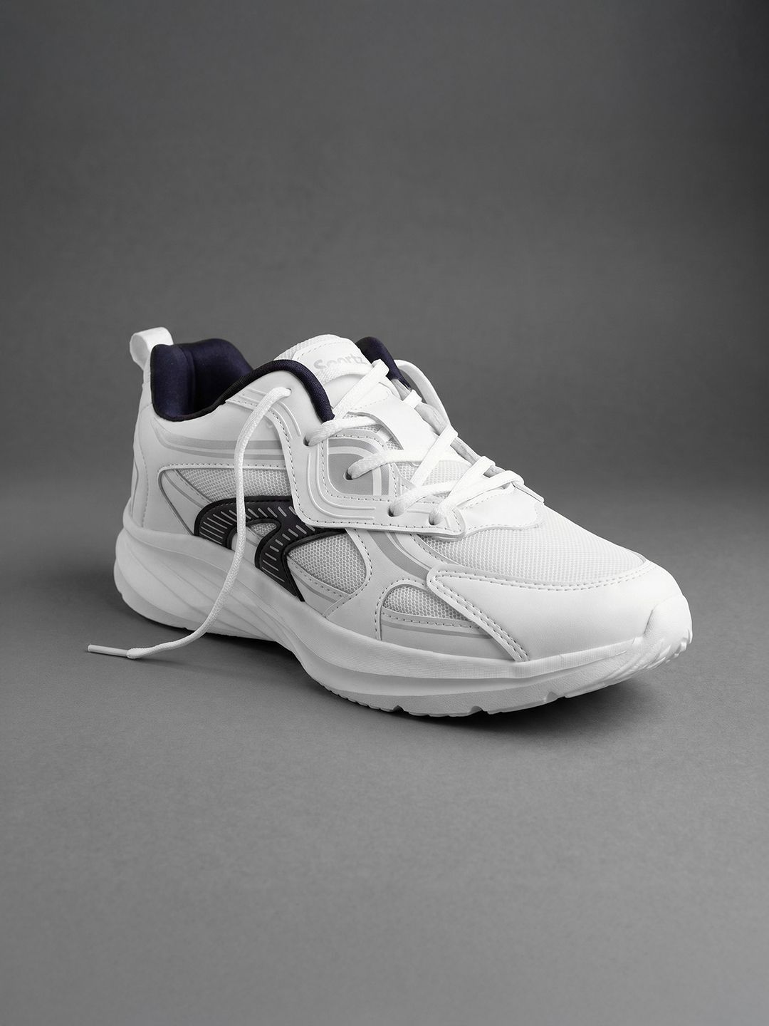 Walkaroo Men Lace up Sports Shoes - ONG9708