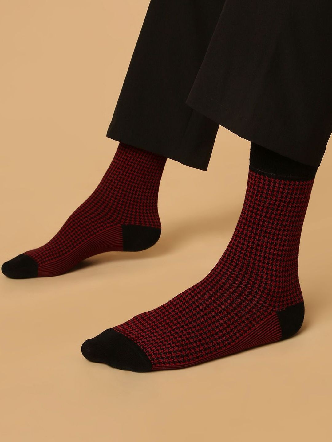 Mint & Oak Men Cotton Blend Patterned Calf Length Socks