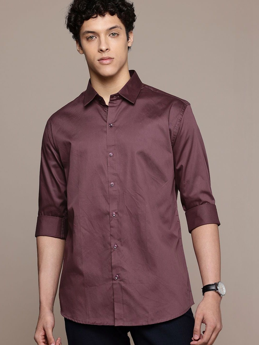 R.Code by The Roadster Life Co. Men Slim Fit Casual Shirt