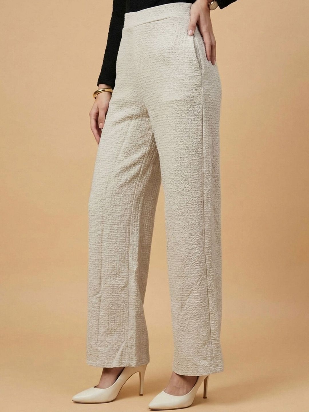 Moda Rapido Women Textured Straight Fit Easy Wash Trousers