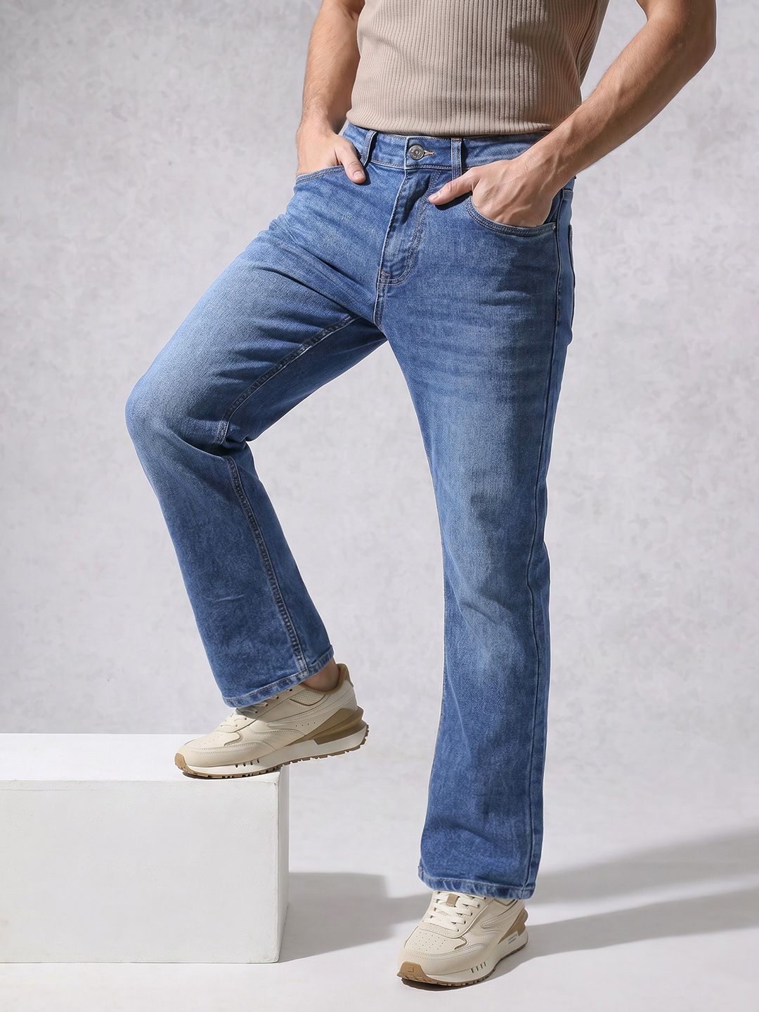 WROGN Men Bootcut Light Fade Stretchable Jeans