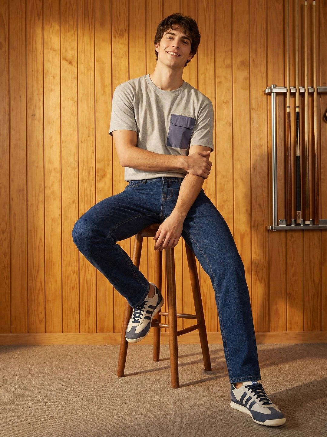 Aeropostale Men Straight Fit Mid-Rise Light Fade Cotton Jeans