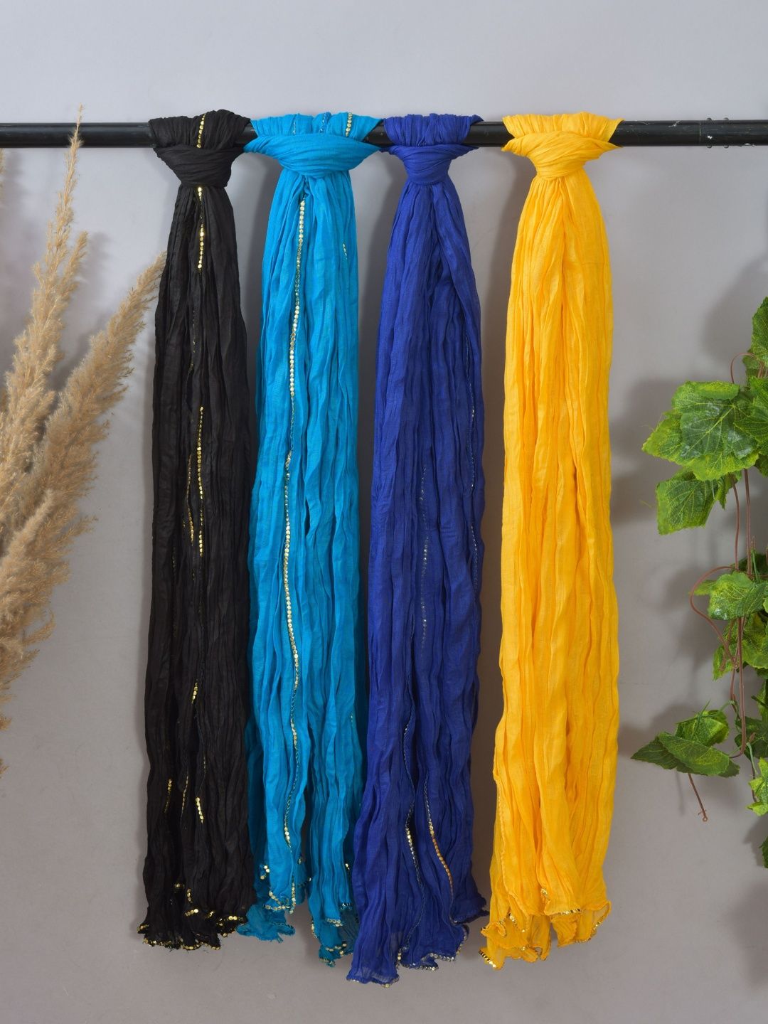 Kuhika Pack Of 4 Dupatta with Sequinned