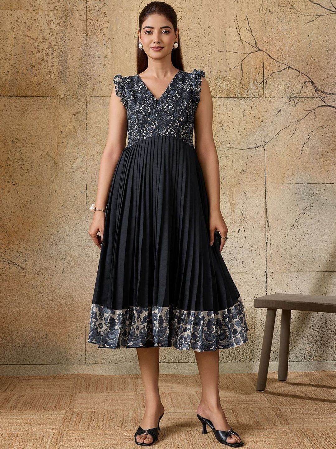 Ethnic Dresses - Buy Ethnic Dresses for Women Online - Myntra