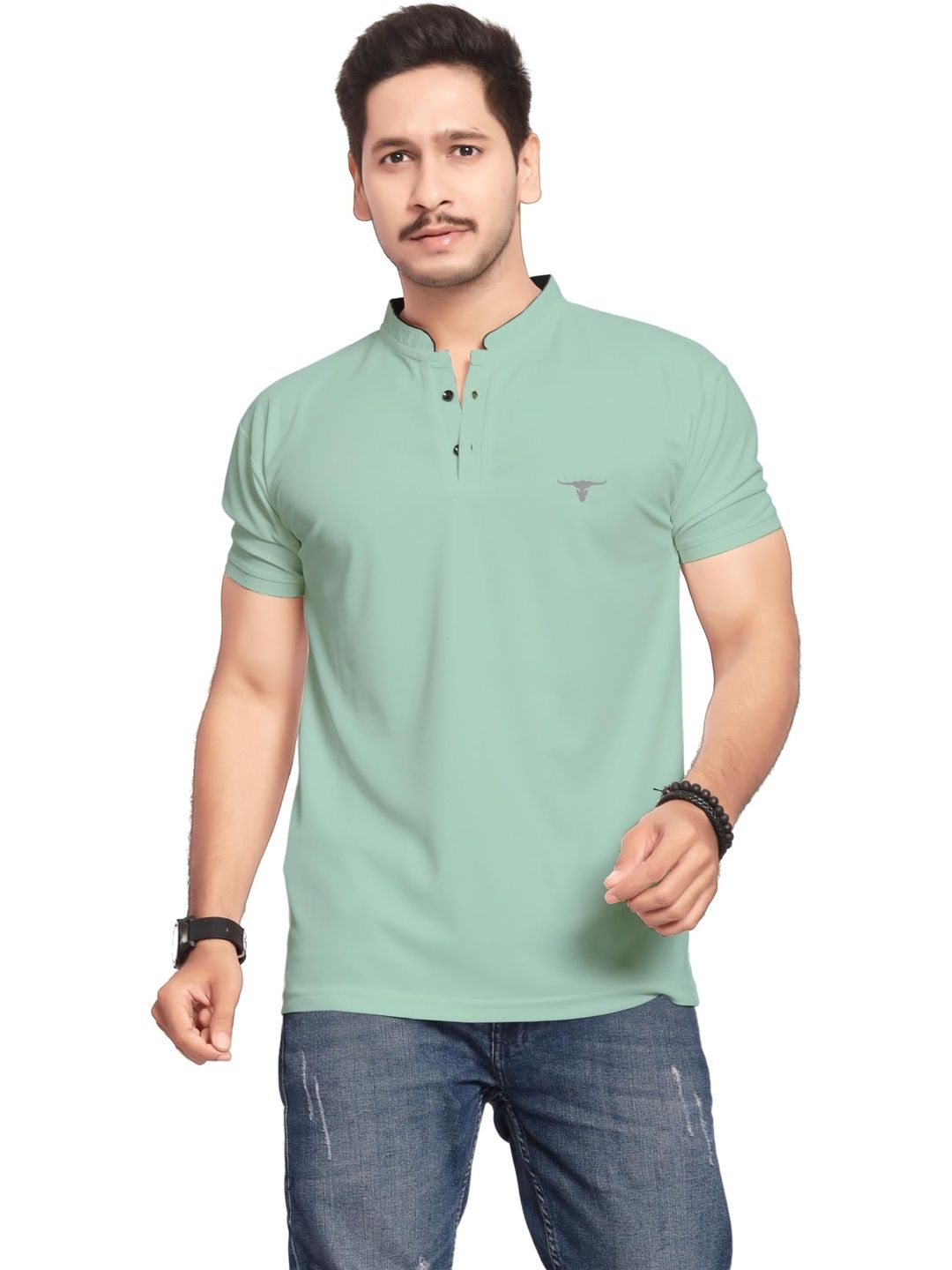 U and J Men Brand Logo Mandarin Collar T-shirt
