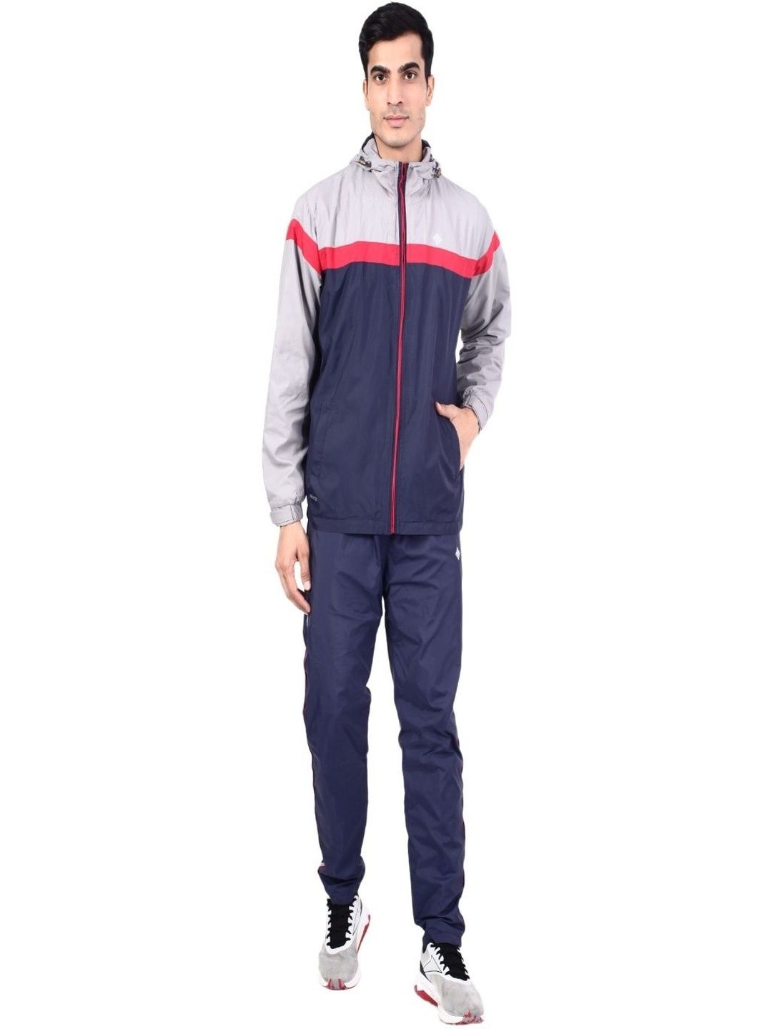 NU-9 Men Colourblocked Mock Collar Tracksuits