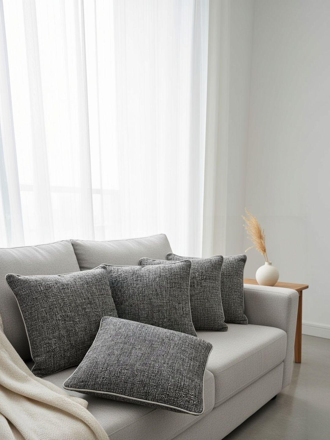 Themes Furnishings & Decor Themes Furnishings & Decor Grey Set of 5 Square Cushion Covers