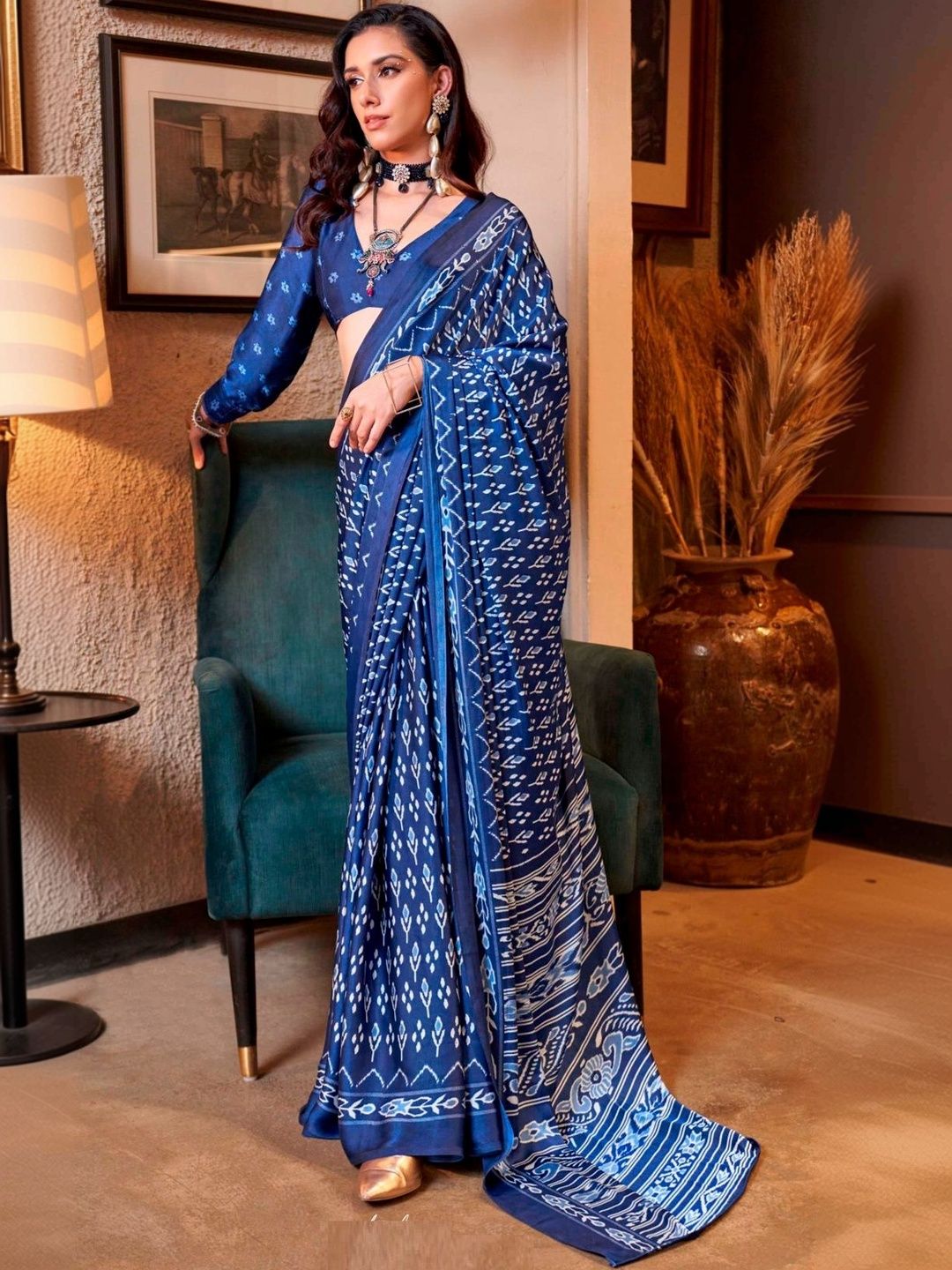 Reboot Fashions Woven Design Pure Crepe Handloom Ikat Saree