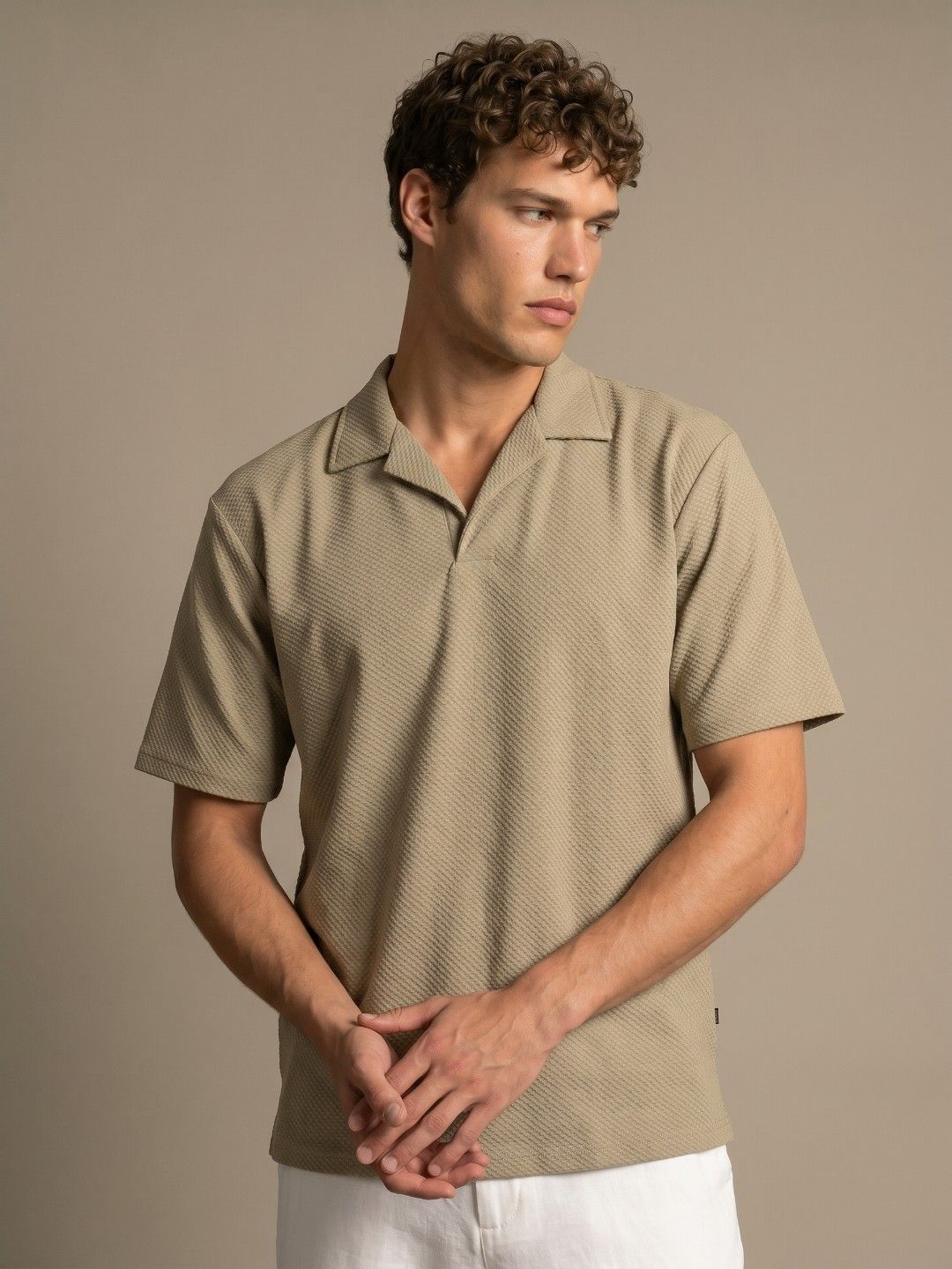 glitchez Polo Collar Drop-Shoulder Sleeves T-shirt