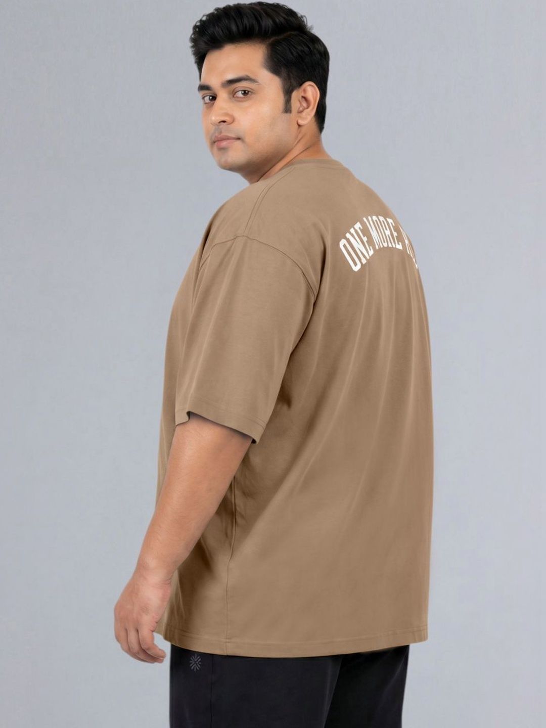 CULT Men's Beige One More Rep Graphic Plus Size Oversized Fit T-shirt