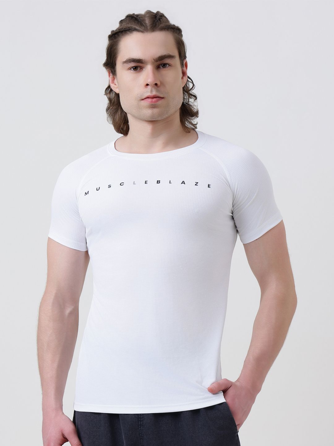 MuscleBlaze Unisex Brand Logo Printed Round Neck Compression T-shirt