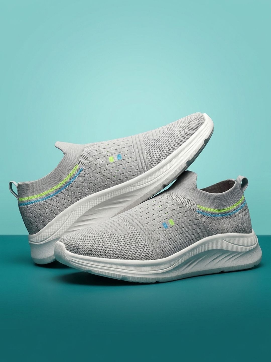 HRX by Hrithik Roshan Men Textured Slip-On Sneakers