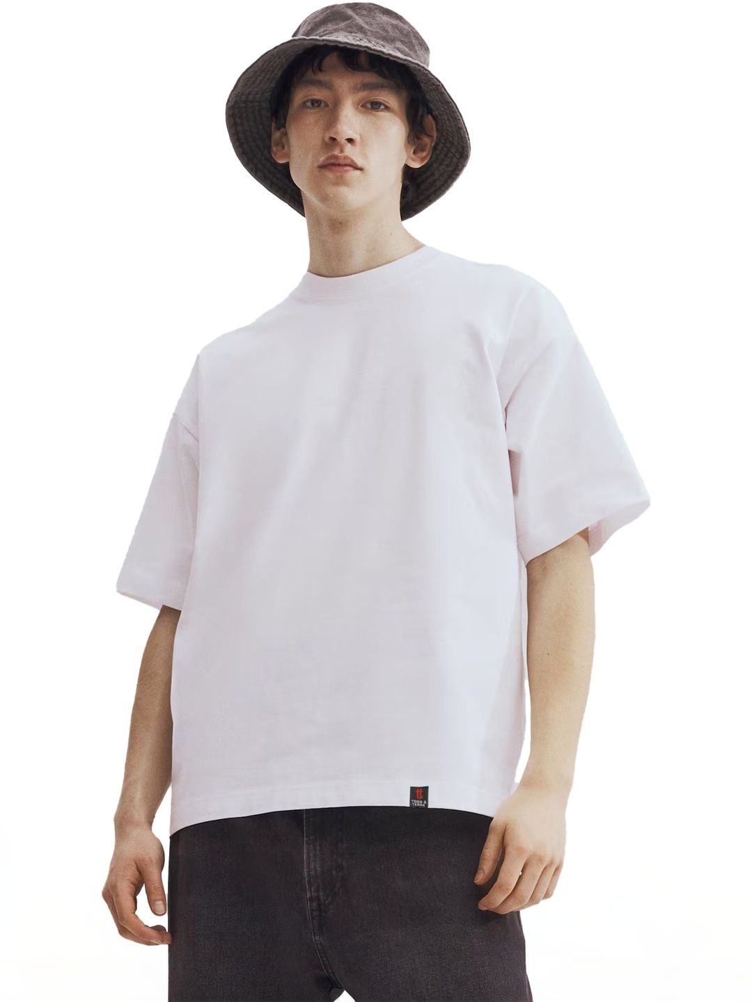 The Roadster Lifestyle Co Men Drop-Shoulder Sleeves Organic Cotton Blend T-shirt