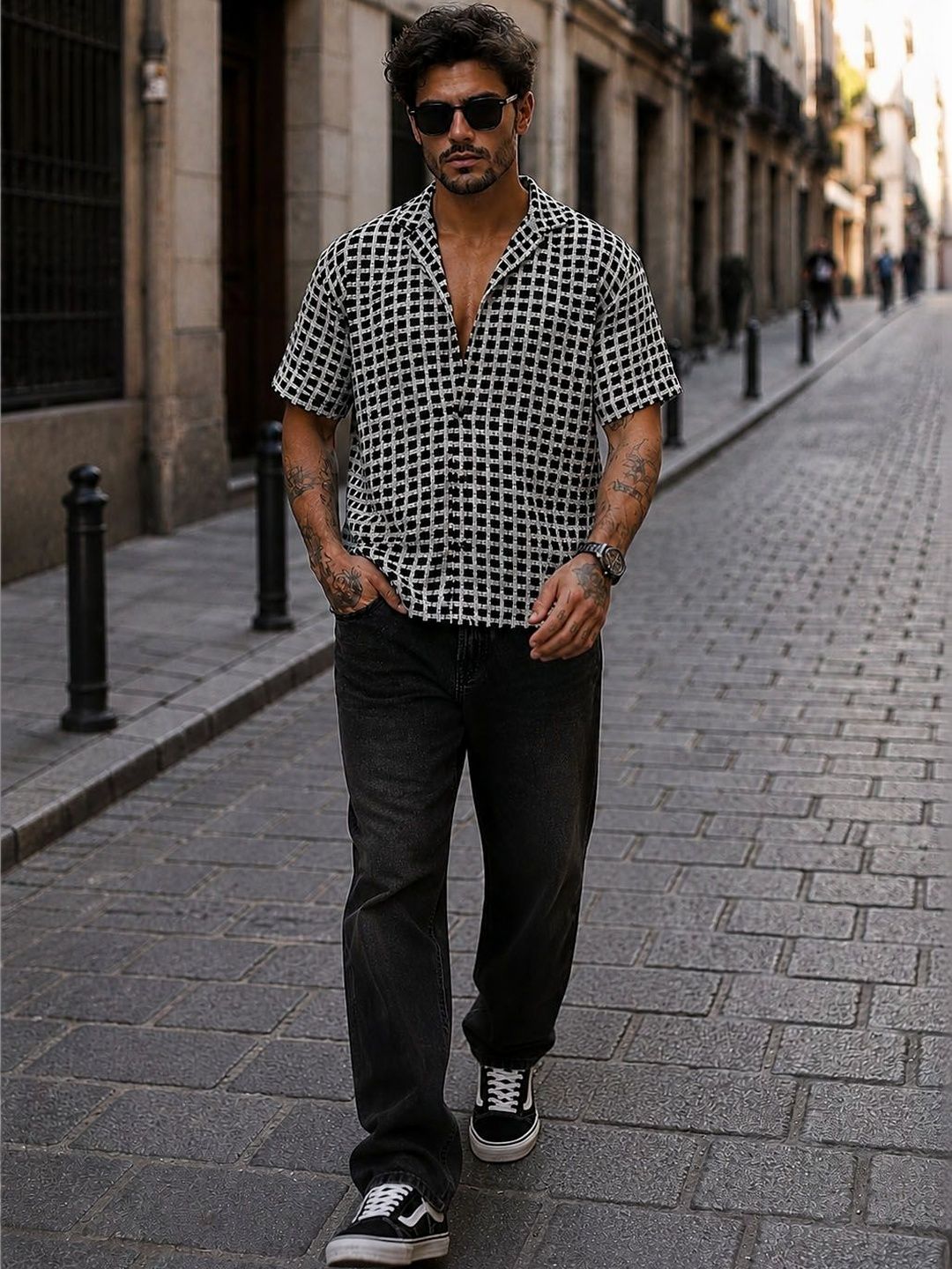 The Roadster Lifestyle Co. Classic Checked Cotton Half Sleeve Shirt