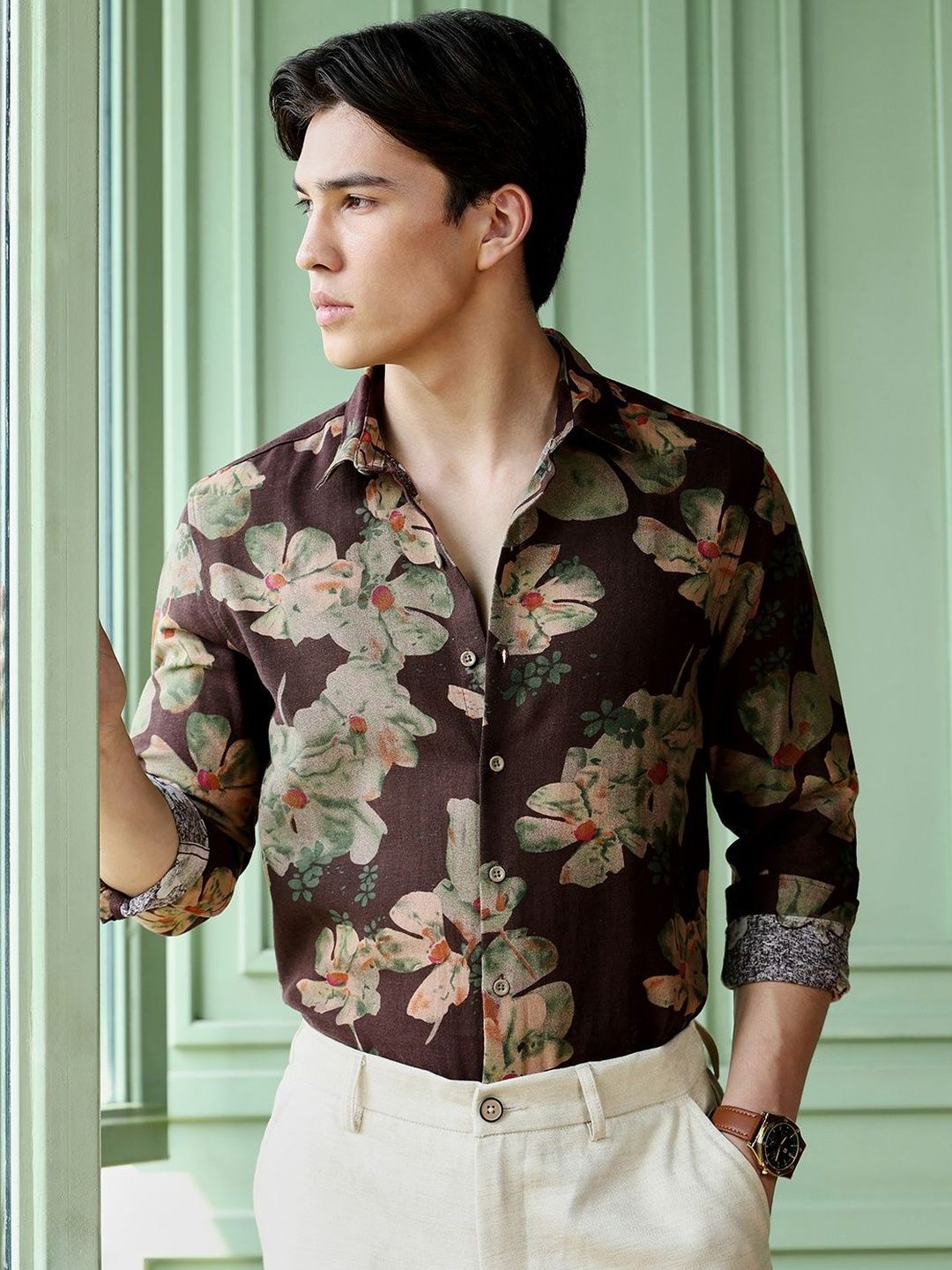 CAHOOT Floral Printed Spread Collar Standard Regular Fit Casual Shirt