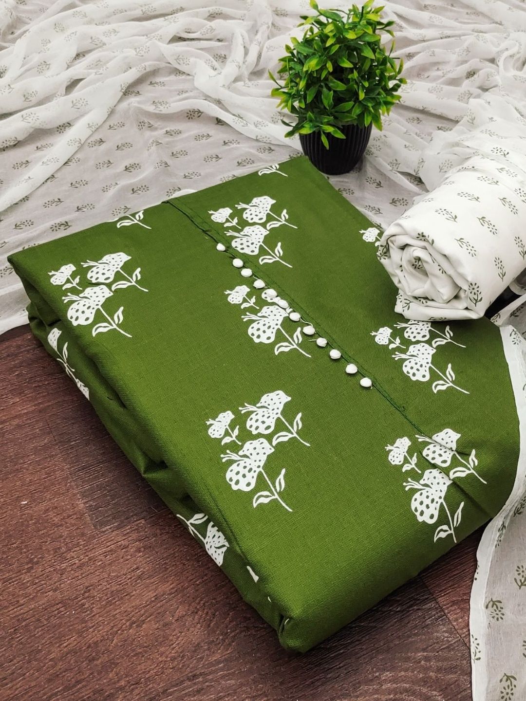 Panzora Printed Pure Cotton Unstitched Dress Material