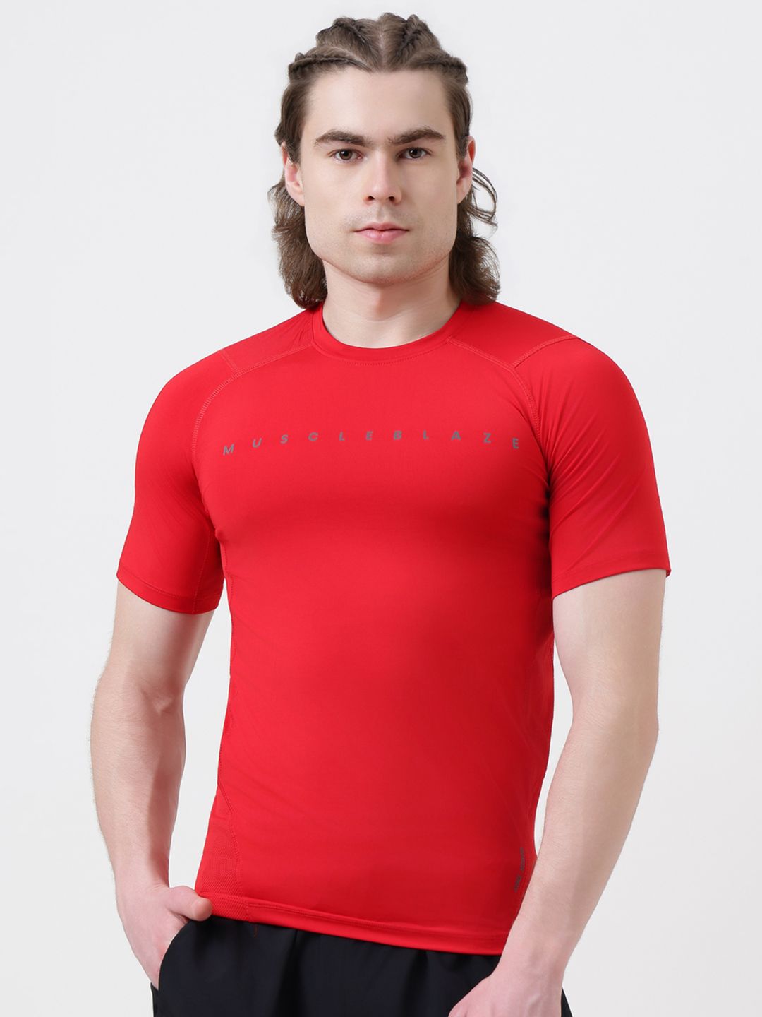 MuscleBlaze Unisex Brand Logo Printed Round Neck Compression T-shirt