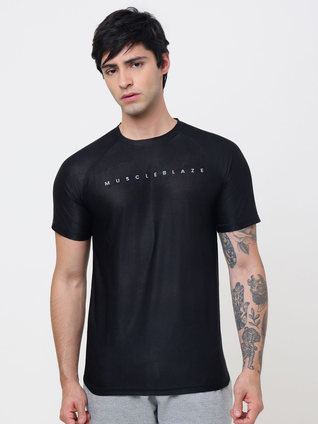 MuscleBlaze Unisex Brand Logo Printed Round Neck Compression T-shirt