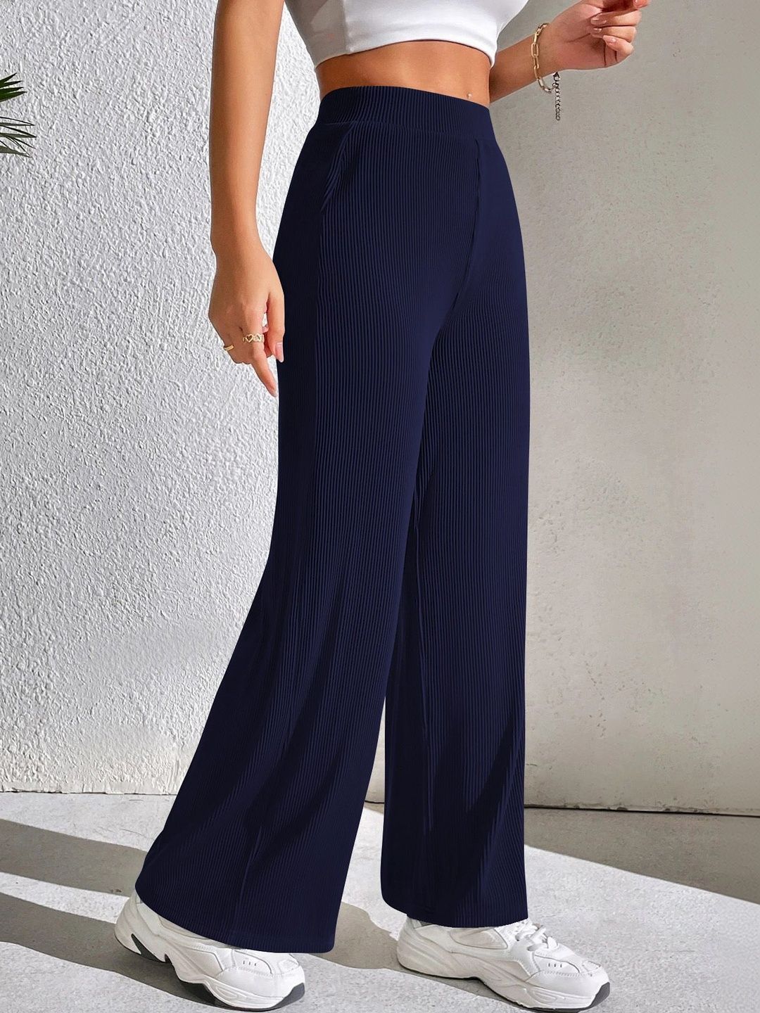 Neon Femme Women Textured High-Rise Trousers