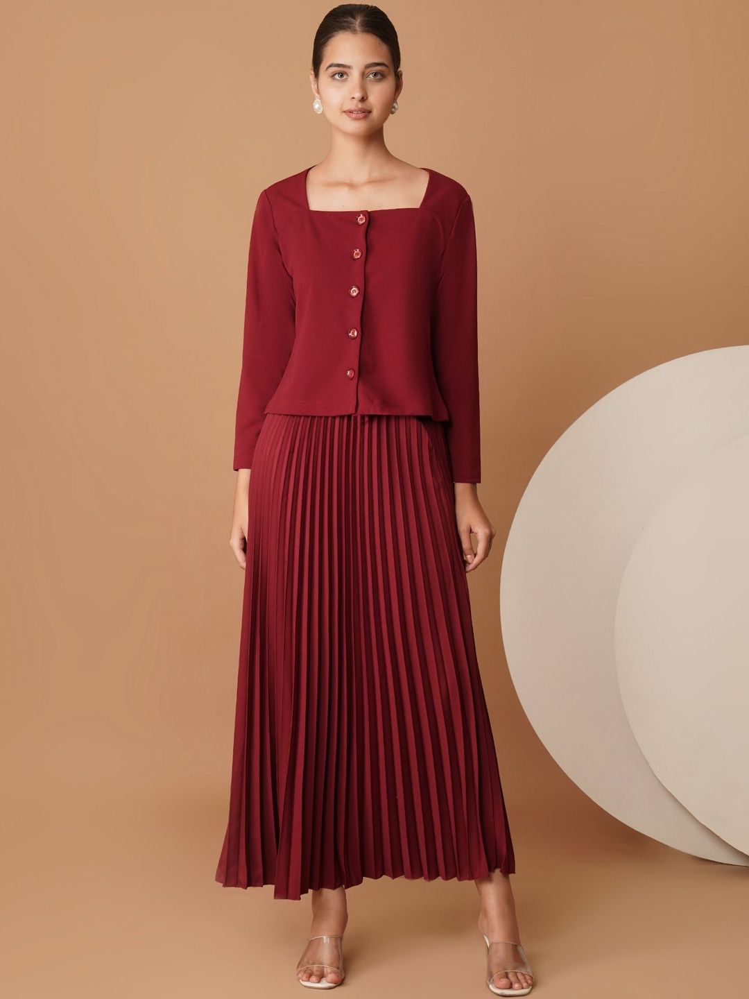 Chemistry Chemistry Solid Top with Skirt