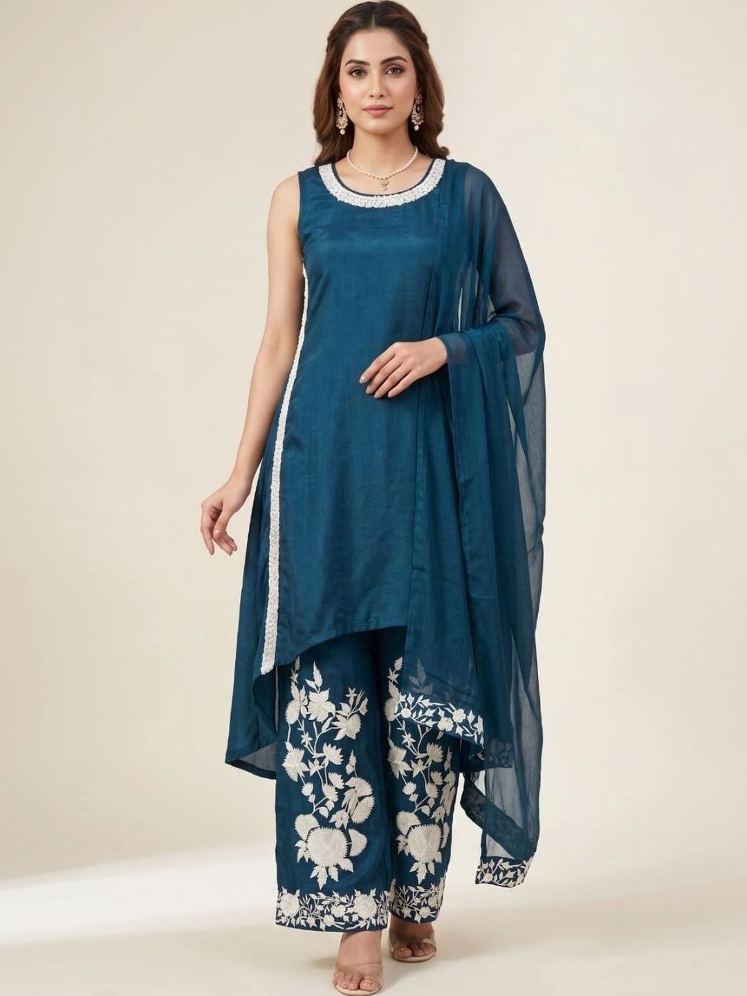 TRUE SISTERS Womens::Kurta::Set