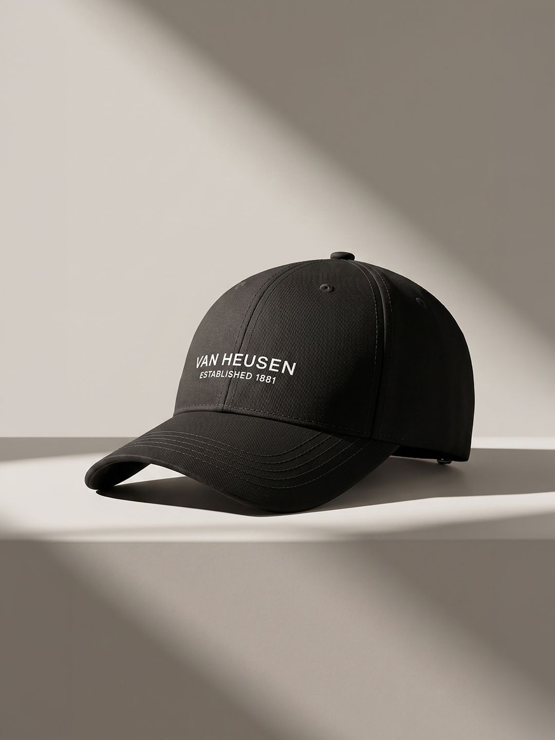 Van Heusen Men Printed Baseball Cap