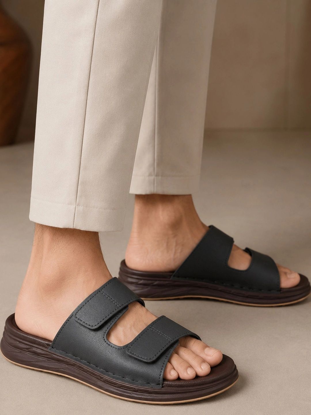 Layasa Men Sliders