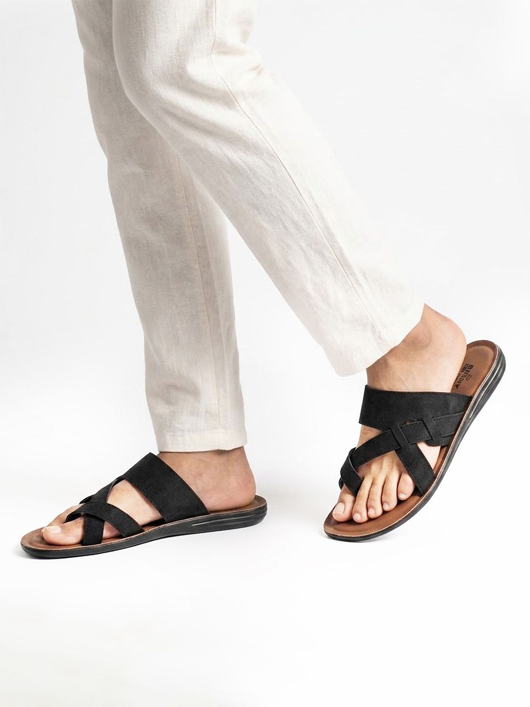 Binny Men Black Synthetic Comfort Toe-Ring Sandals With Cross-Strap Design