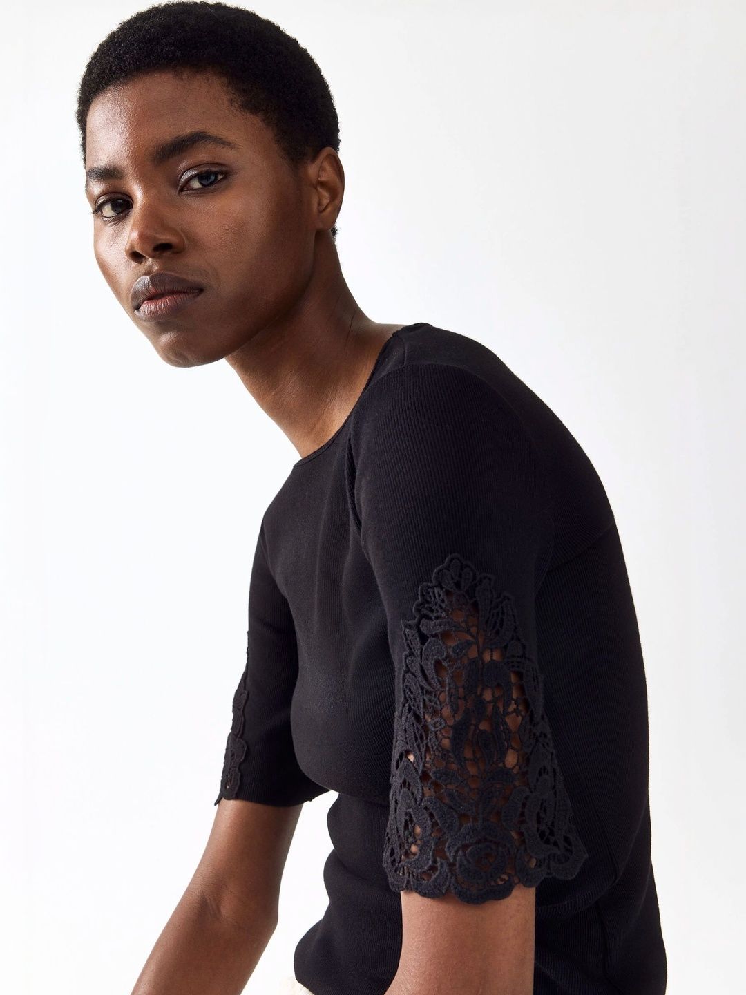 Buy H&M Ribbed Lace-Inset Top - Tops for Women 40688139 | Myntra