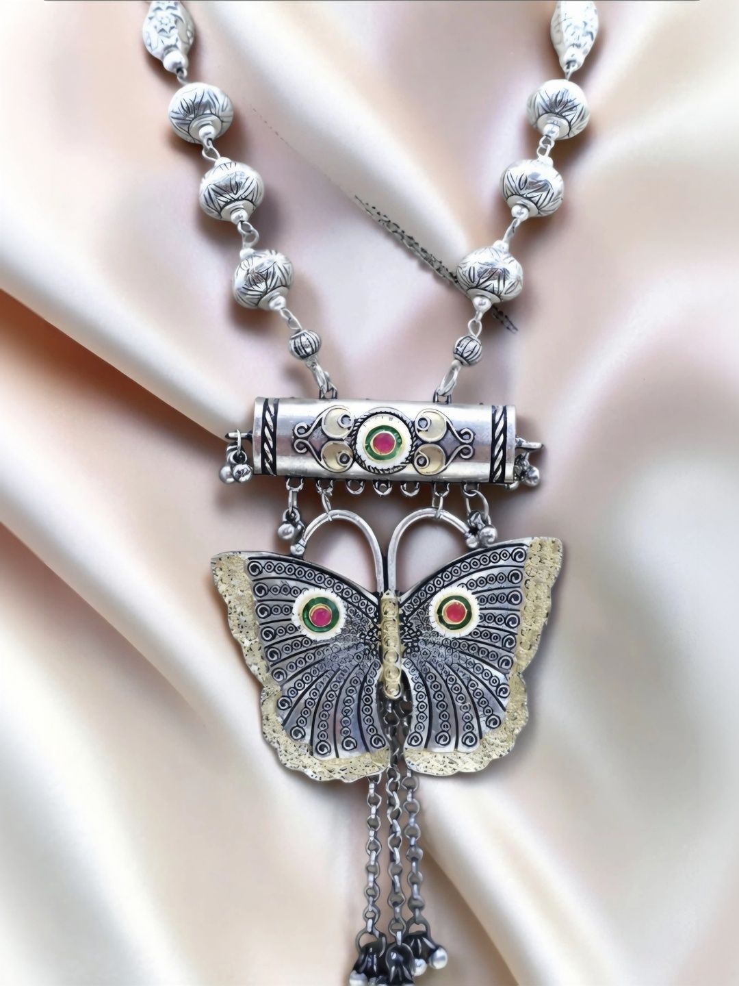 SIVA BY ANIKA Stone Studded & Beaded Jewellery Set
