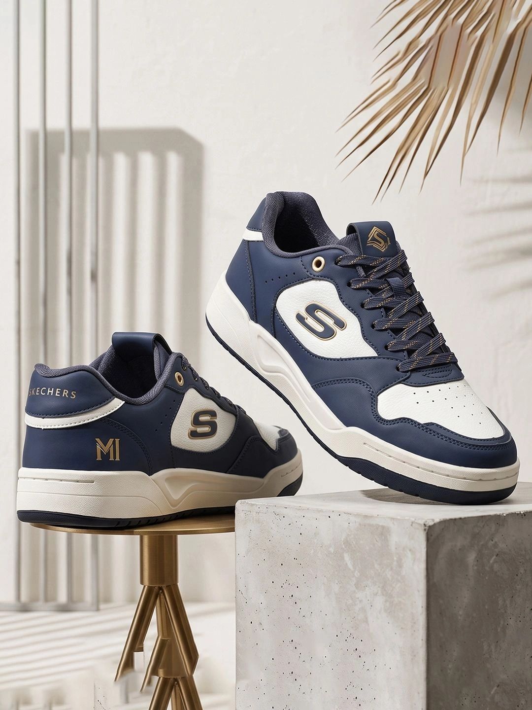 Skechers Men Walking Non-Marking Shoes