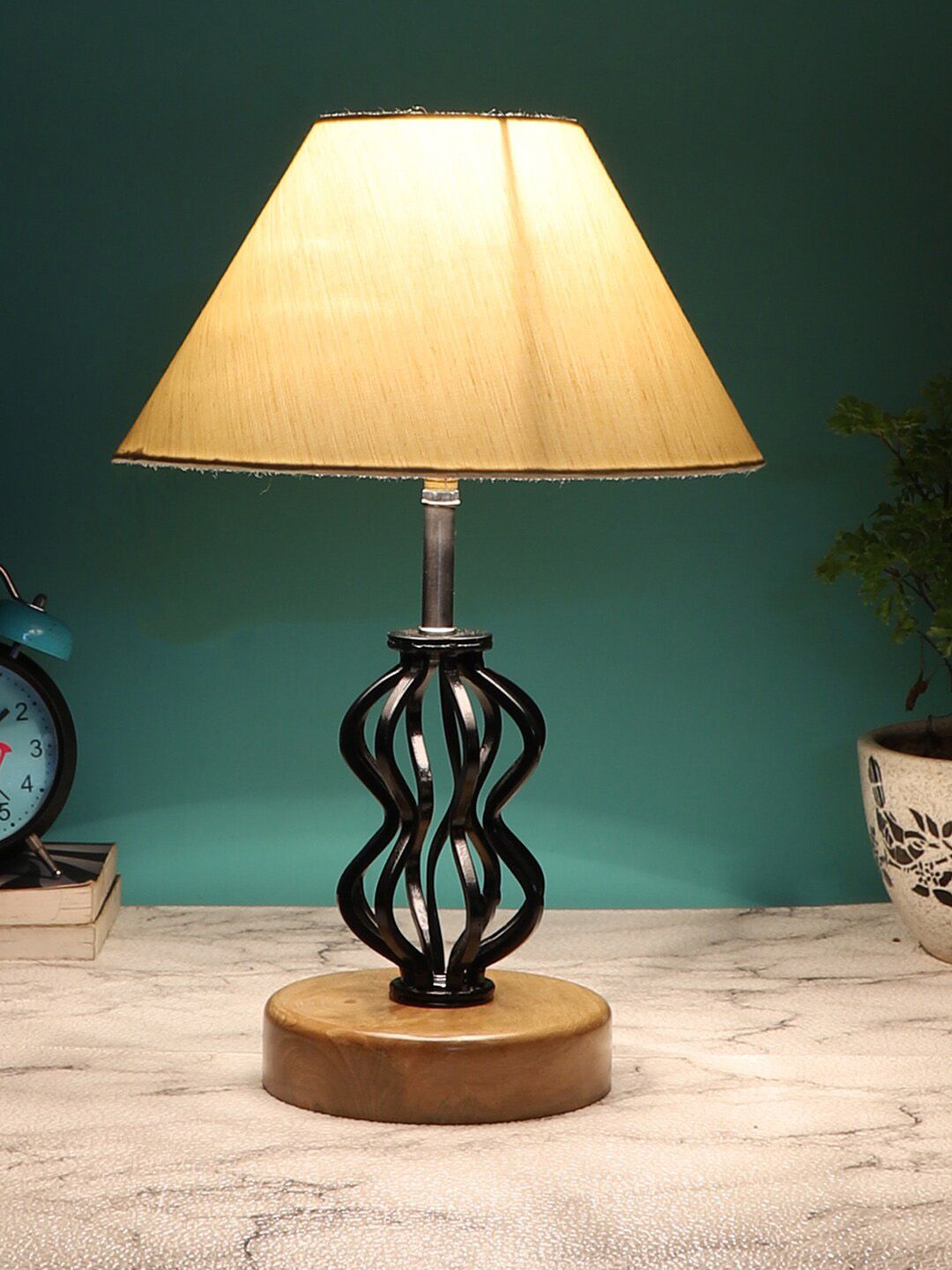 Devansh Off White & Black Solid Metal Table Lamps Price in India