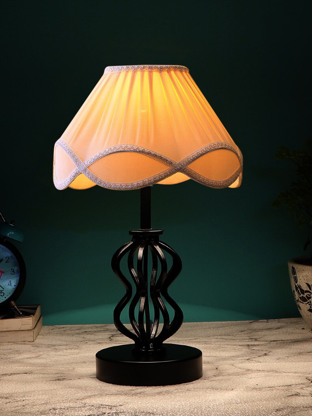 Devansh Off White & Black Abstract Metal Table Lamps Price in India
