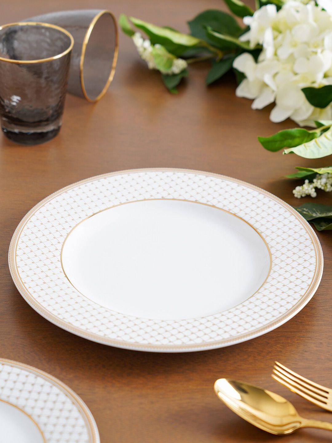 Pure Home and Living Set of 2White & Gold-Toned Printed Porcelain Glossy Plates Price in India