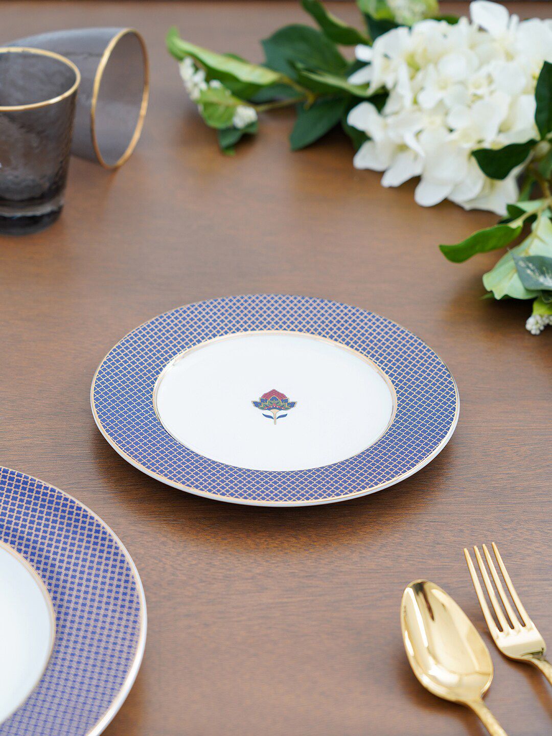 Pure Home and Living Set of 2 Blue & White Printed Porcelain Glossy Plates Price in India