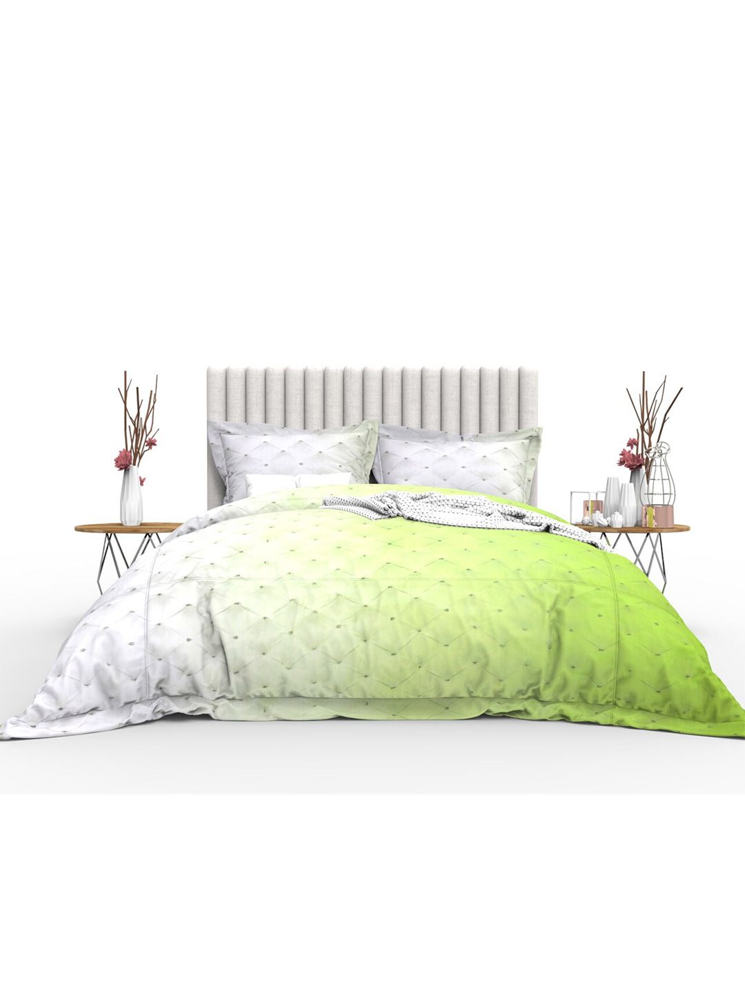 THE WHITE MOSS Green & White 350 TC King Bedsheet with 2 Pillow Covers Price in India