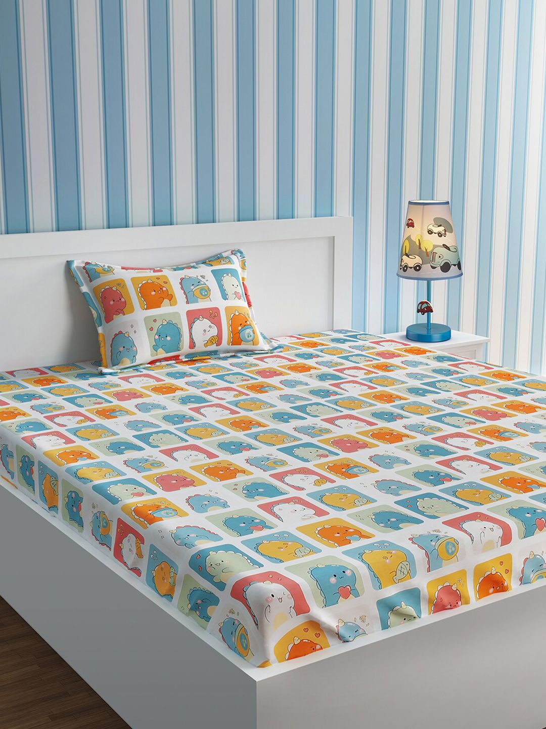 URBAN DREAM White Graphic Cotton 210 TC Single Fine Bedsheet with a Pillow Cover-150 x 230 cm