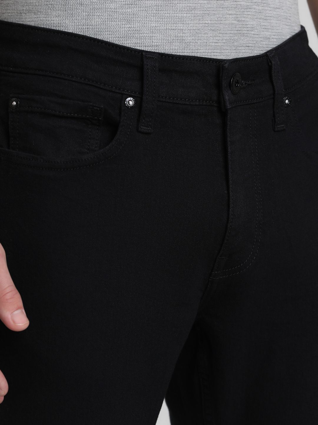 Black Regular Fit Solid Low-Rise Jeans