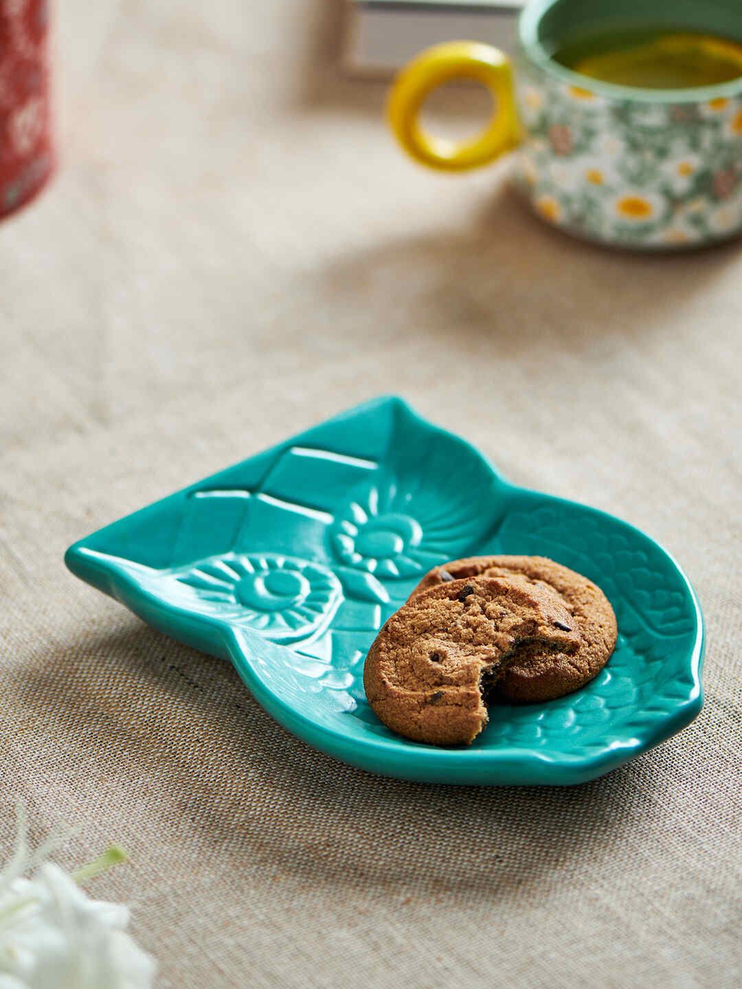 Chumbak Blue Textured Ceramic Tray Price in India