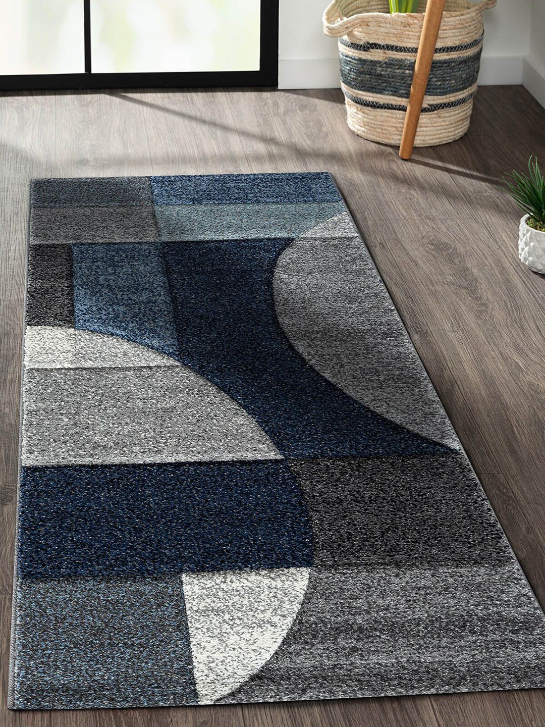 OBSESSIONS Grey & Black Colorblocked Anti-static Floor Runner Price in India