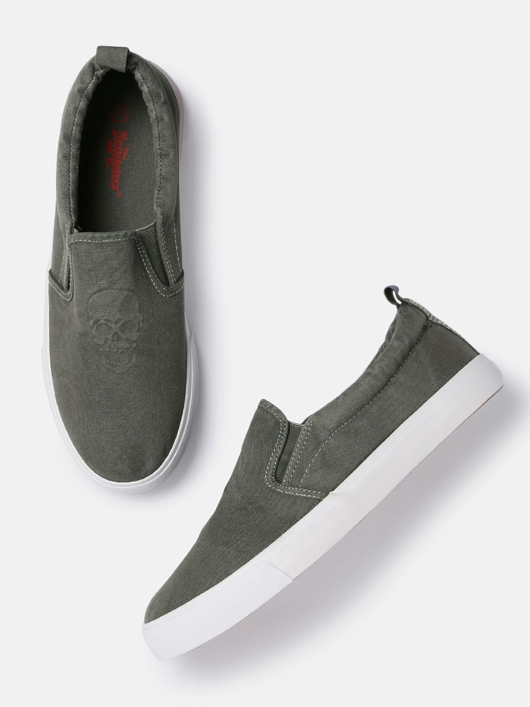 Roadster Men Grey Slip-On Sneakers