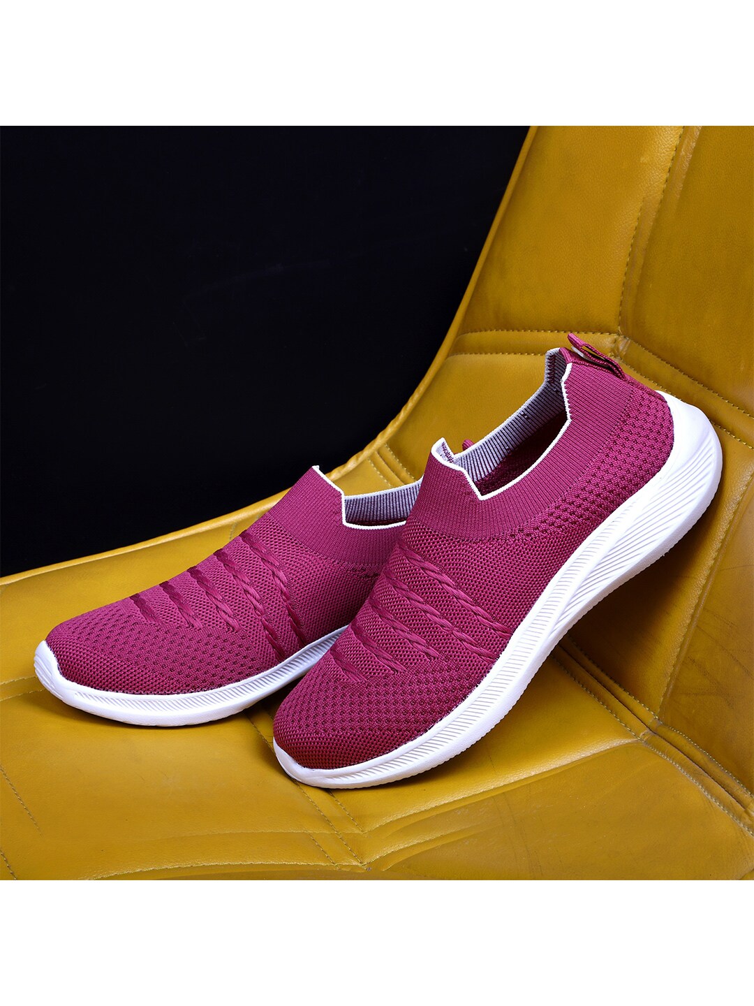 TPENT Women Magenta Mesh Running Non-Marking Shoes Price in India