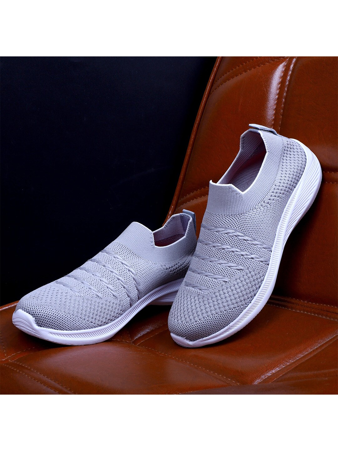 TPENT Women Grey Mesh Running Non-Marking Shoes Price in India