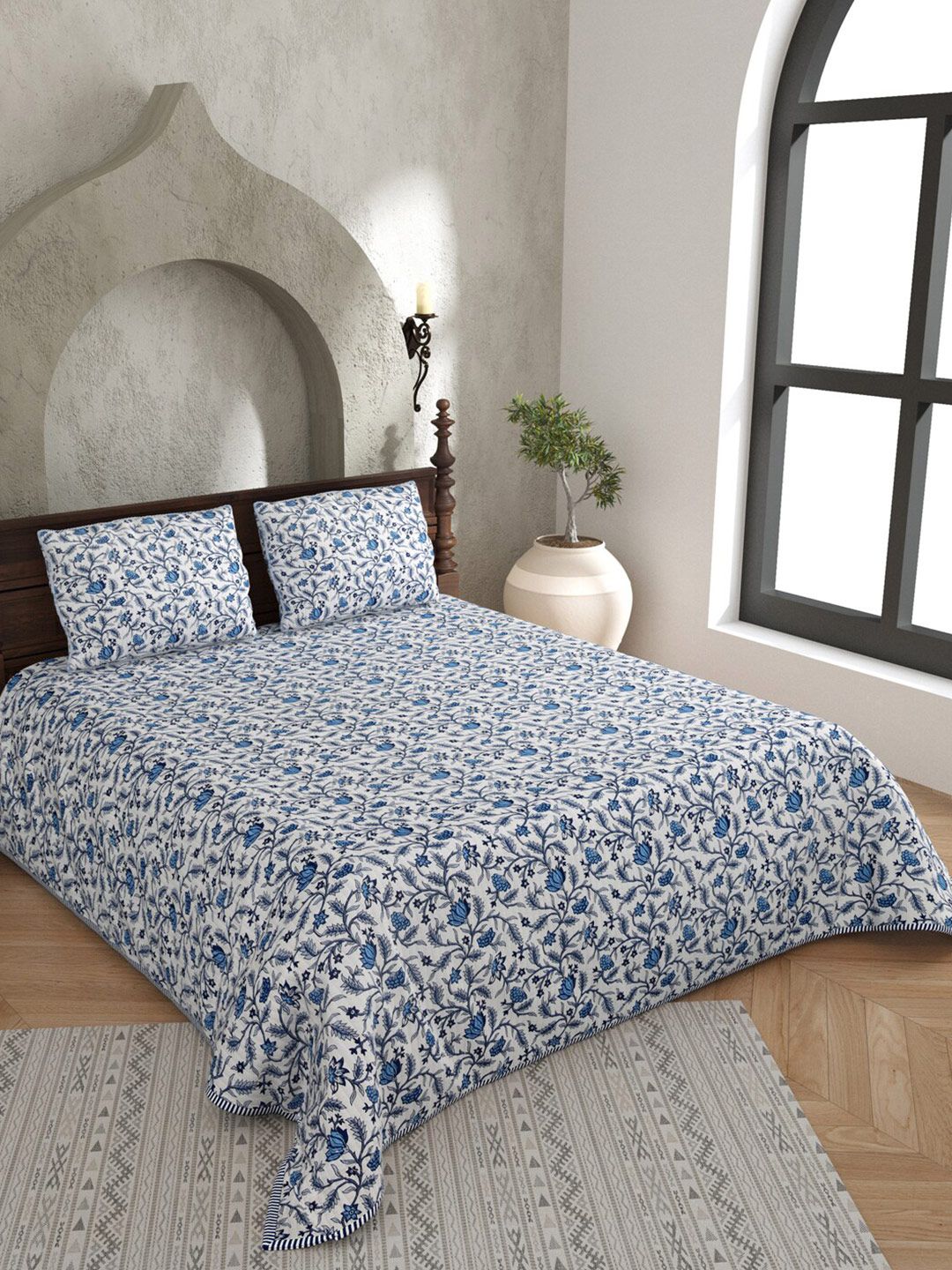 JAIPUR FABRIC White & Blue Floral Pure Cotton AC Room 150 GSM Double Bed Blanket Price in India