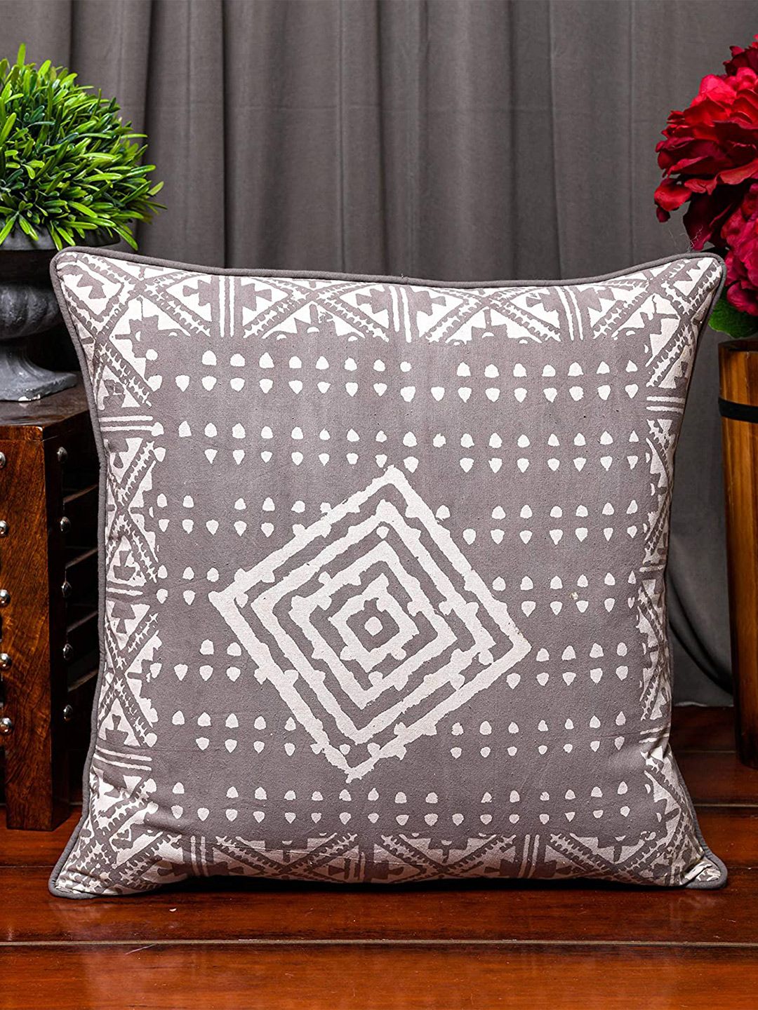 HERE&NOW Grey & White Geometric Square Cotton Cushion Covers Price in India