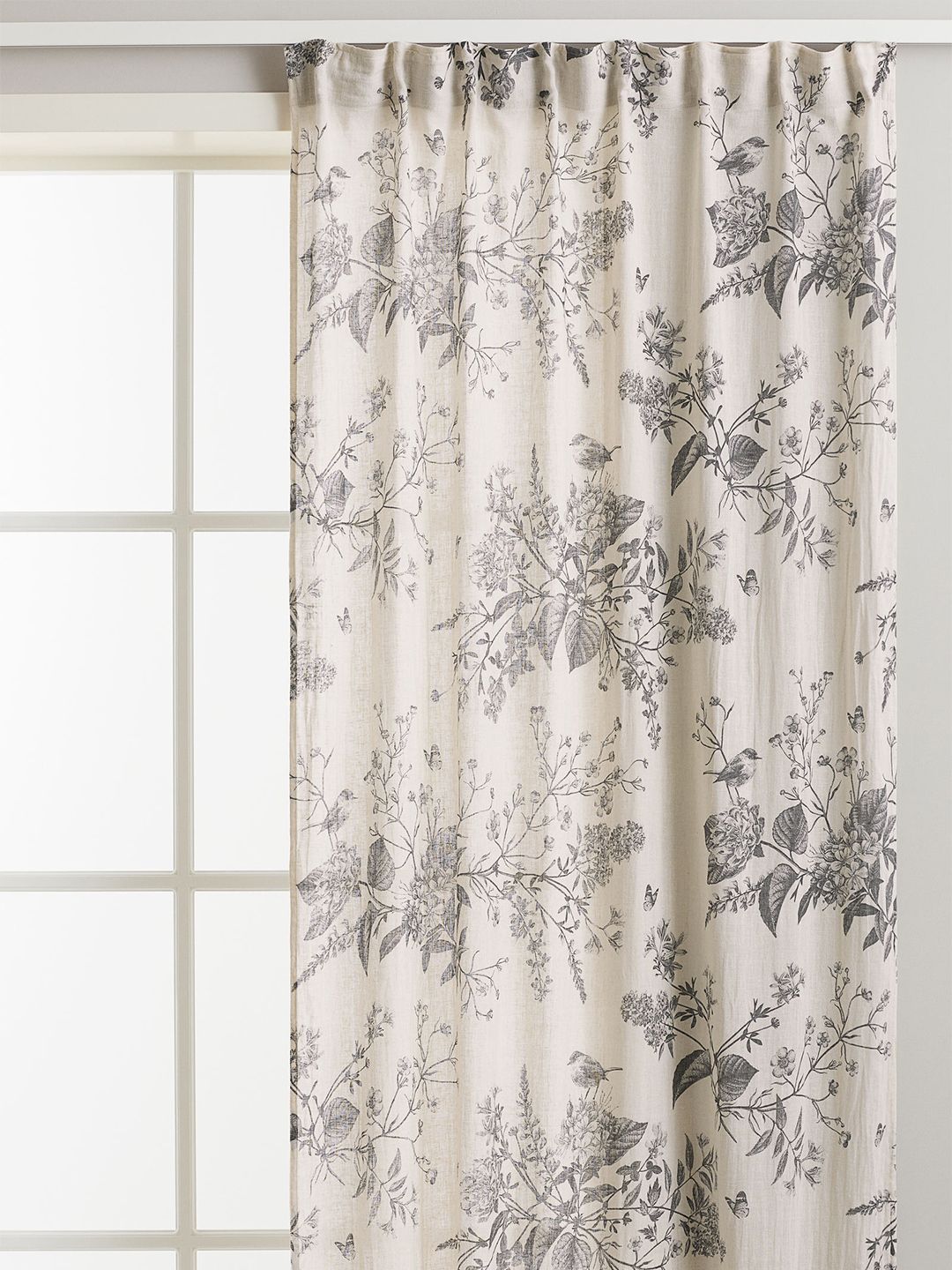 H&M 2-Pack Multiway Linen-Blend Curtains Price in India